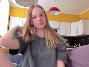 girl
        magic_couple13 cam image #2764515