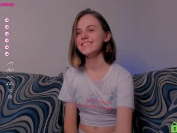girl
        melissiasnora cam image #261395