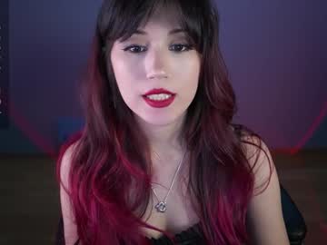 girl
        greeny_mat cam image #4048972