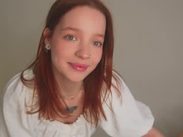 girl
        my_mia_ cam image #2754614