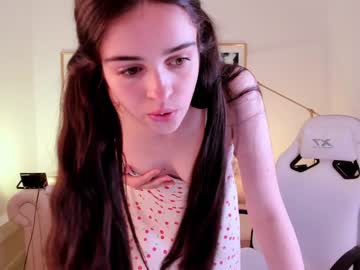 girl
        lovely_valeri cam image #1304810