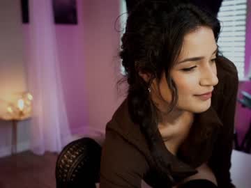 girl
        jadeperez_ cam image #440035