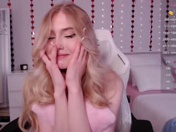 girl
        vonnalein cam image #2437388