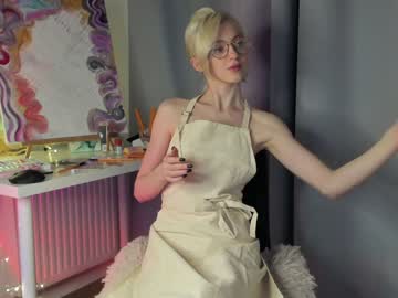 girl
        yournaughtymiss cam image #1062844
