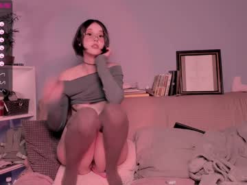 girl
        katkittykate cam image #1784007