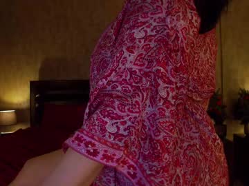 girl
        karrin cam image #3777619