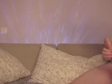 girl
        martindiana cam image #1854524
