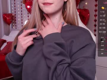 girl
        vonnalein cam image #2351622