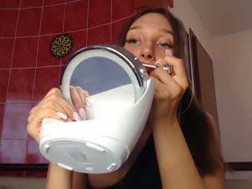 girl
        highlemonsss cam image #954189