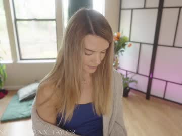 girl
        phoenix_taylor cam image #4312043