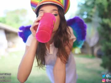 girl
        loollypop24 cam image #49071