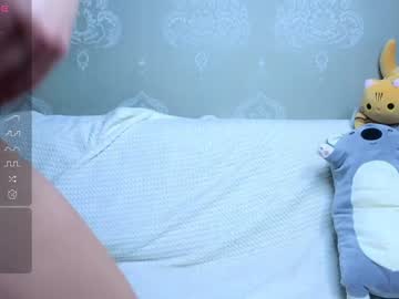 girl
        cute_fox_girl cam image #3675579