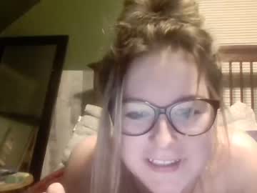 girl
        bendmeovr5056 cam image #216356