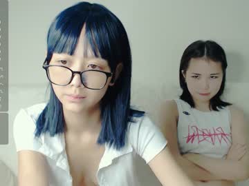 girl
        little_yena cam image #1636855