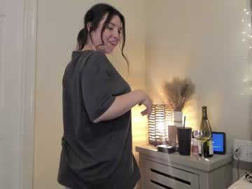 girl
        taymade1991 cam image #1226066