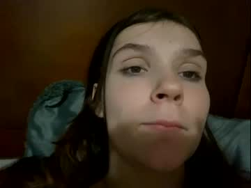 girl
        veronicarose1 cam image #140311