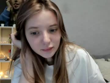 girl
        olli_ver cam image #1197591