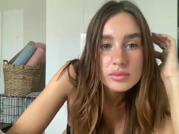 girl
        heyitsbrooke cam image #3576968