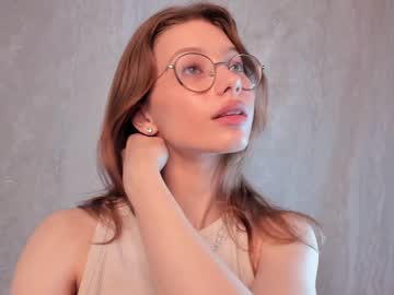 girl
        olivia_madyson cam image #1596048
