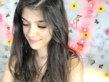 girl
        babyaylin cam image #4492707