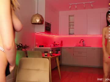 girl
        crazybabyyy cam image #4302189