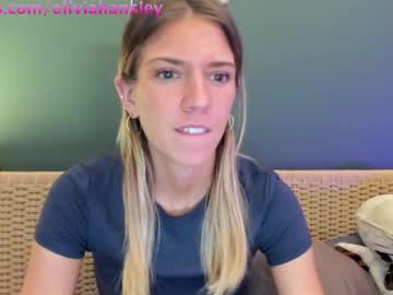 girl
        oliviahansleyy cam image #2974699
