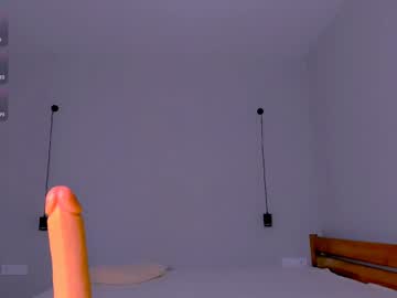 girl
        tiny__alice cam image #3588332