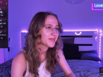 girl
        pinkfanlissa cam image #3171290