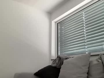girl
        girl_next_door___ cam image #1198719