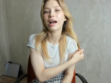 girl
        olivia_madyson cam image #1384784