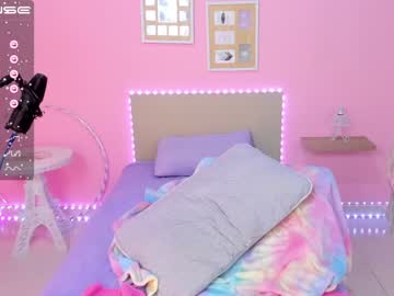 girl
        little_effy18 cam image #229545
