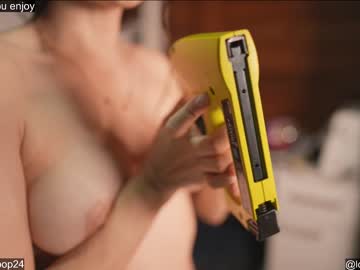 girl
        loollypop24 cam image #1568656