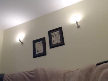 couple
        nzplaytime cam image #4002881