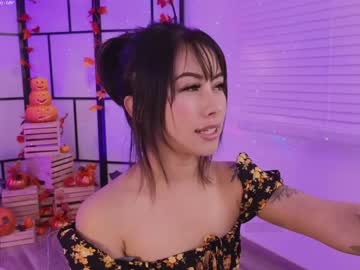 girl
        gigi_ulala cam image #1701504