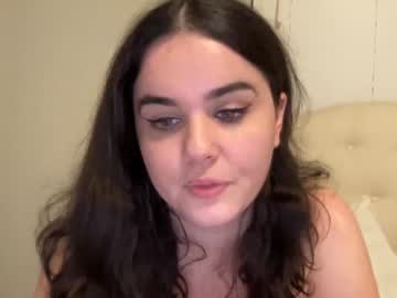 girl
        gia_is_horny cam image #331261
