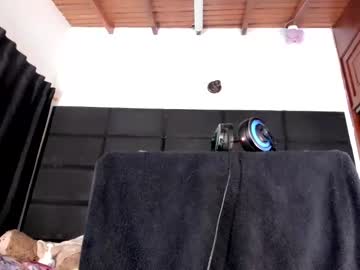 girl
        gabby_haze cam image #690503