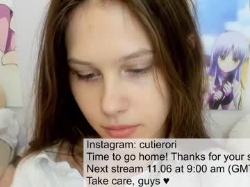 girl
        avrora_deis cam image #1145376