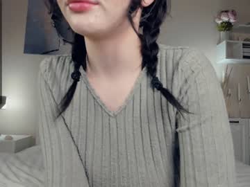 girl
        cute_caprice cam image #2689873