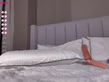 girl
        wildsexalexandalexis cam image #789071