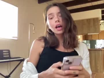 girl
        yourfavoritegirl_ cam image #1138672