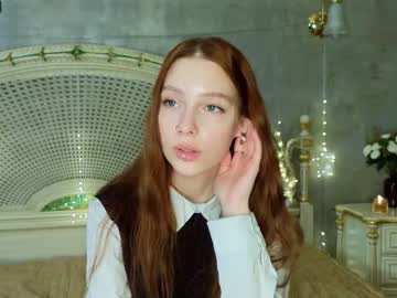 girl
        shirleywhitney cam image #2114628