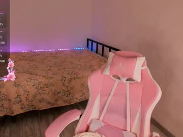 girl
        _raspberrry cam image #4055785