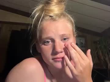 girl
        kayleighashford cam image #4646038