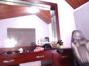 girl
        cocksuckingslutx cam image #1709810