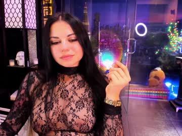 girl
        alma_pearl cam image #3712497