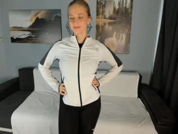 girl
        shewell cam image #4276248