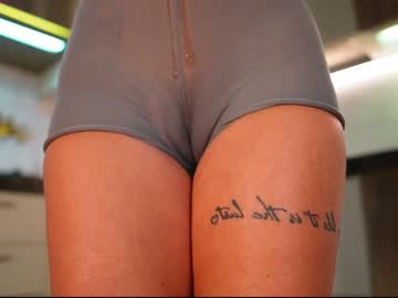 girl
        therealbonnieclydex cam image #449774