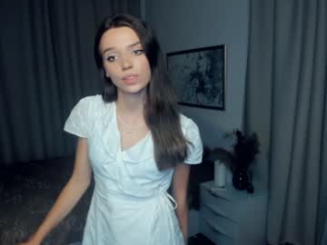 girl
        daisyfoulks cam image #3101582