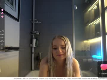 girl
        daddyissuessab cam image #1542247