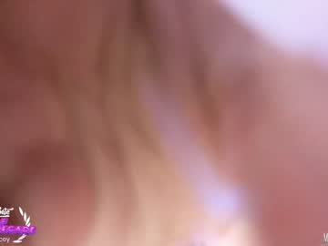 girl
        milf_lacey cam image #859828
